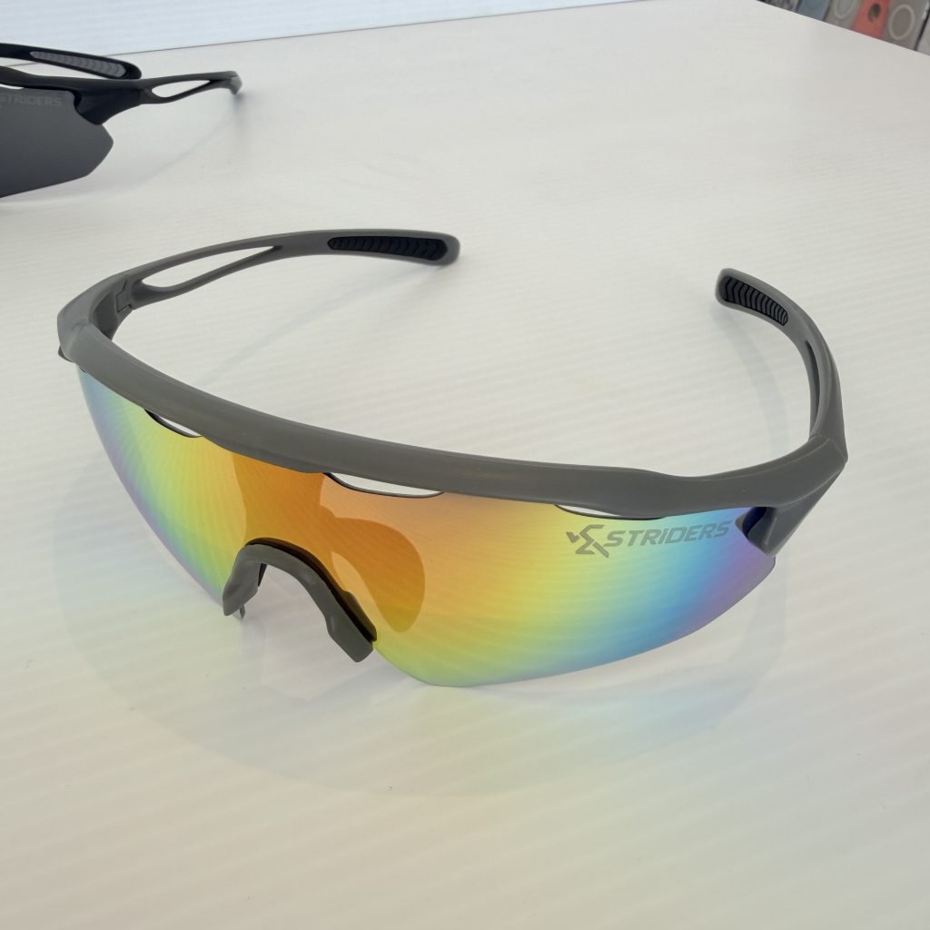 Striders Prism Air – 1st Edition